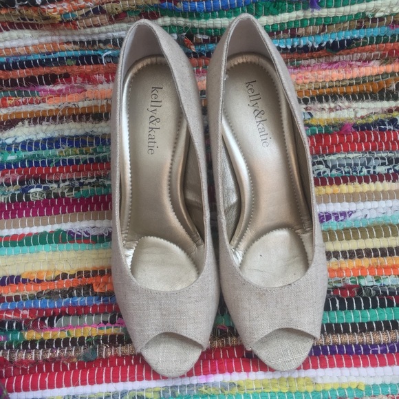 Nelly & Katie highs heels - Picture 2 of 4